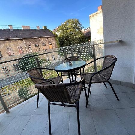 B 304, Apartments In The Heart Of Budapest Eksteriør bilde
