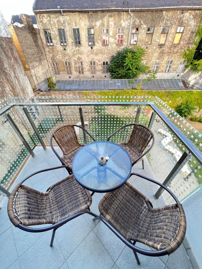 B 304, Apartments In The Heart Of Budapest Eksteriør bilde